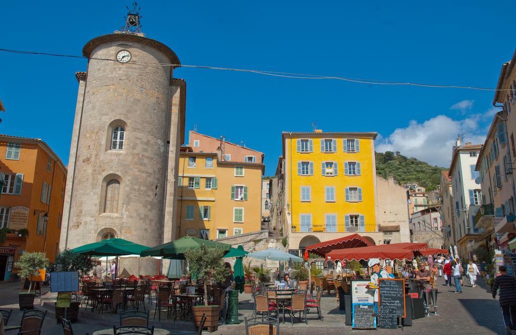 Hotel Portalet Hyères Kültér fotó