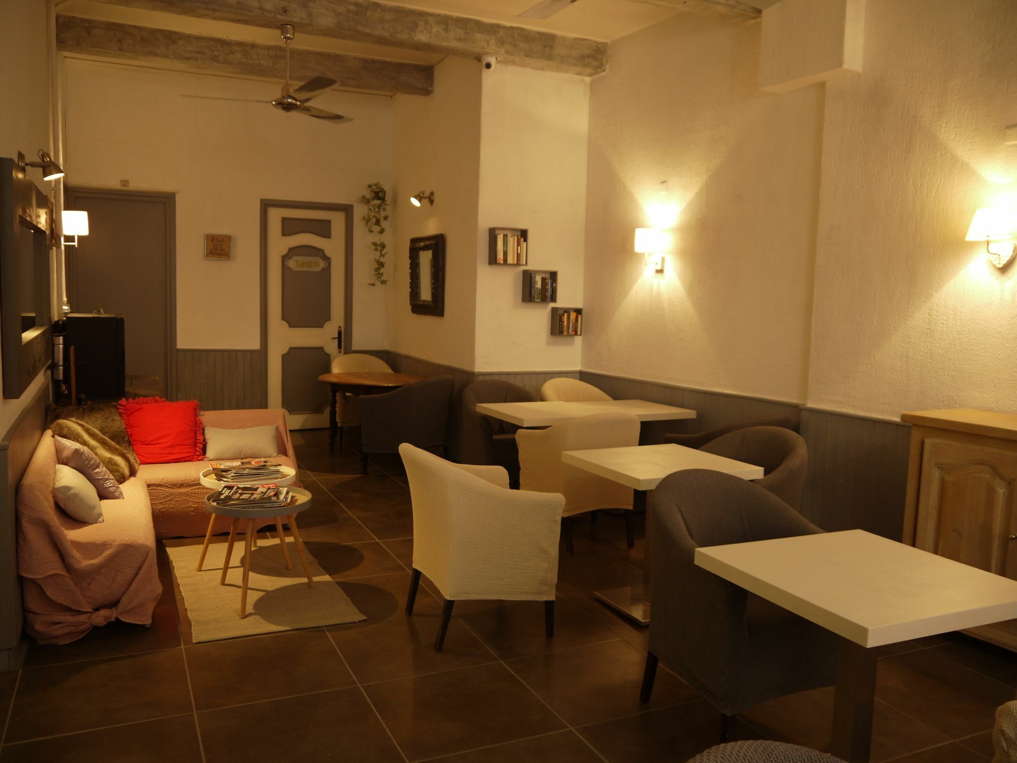 Hotel Portalet Hyères Kültér fotó